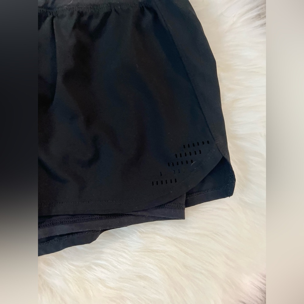 CHAMPION | Women's Black Athletic Shorts with Built In Spandex Shorts (L) - Picture 4 of 8